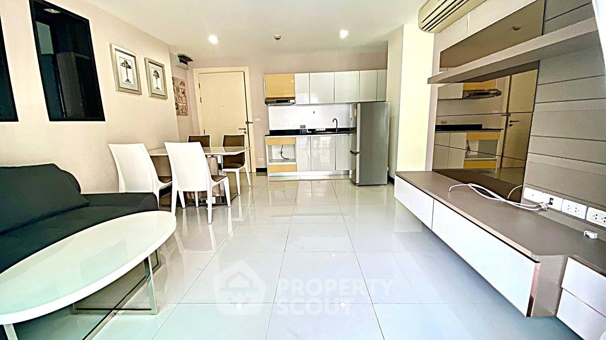 picture 2-BR Condo at Voque Sukhumvit 16 Condominium near MRT Queen Sirikit National Convention Centre (ID 2066357) - 2/10