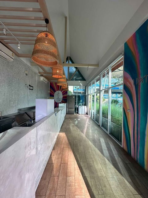 รูป 11 จอดรถ เจริญกรุง 68-77 จันทน์ ให้เช่าร้าน cafe 1 นอน 2 น้ำ 38ตร.ม. BTS สะพานตากสิน 1.2 กม. ทำเลดี เอเชียทีค 950ม - รูปที่ 5/8