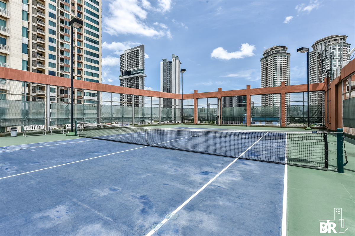 picture The Empire Place Ultimate Luxury Lifestyle with Convenience - 7/9