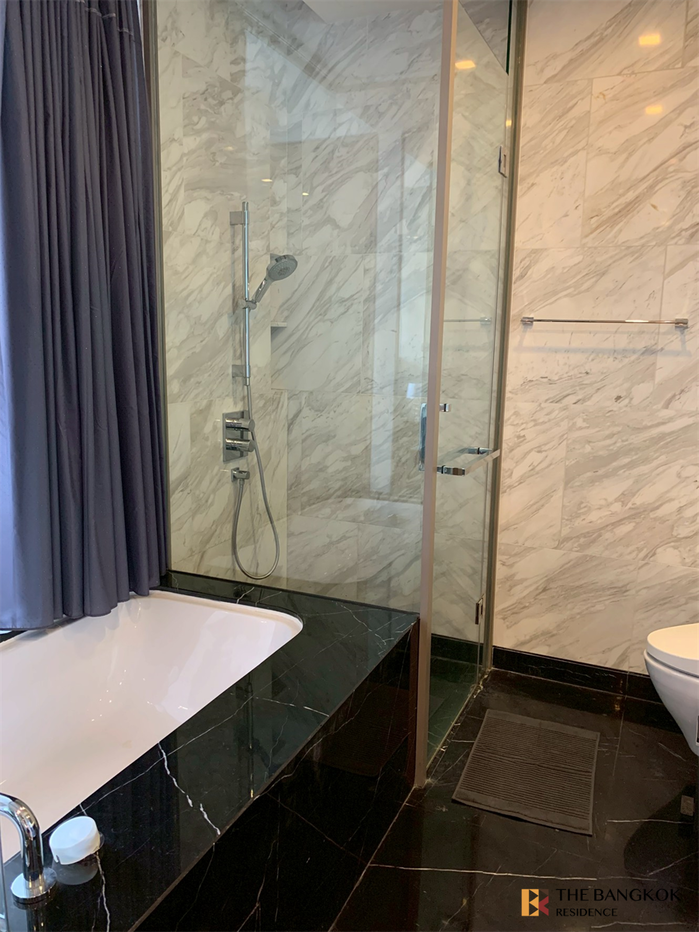 picture Premium Luxury Condo in Prime Location Saladaeng One near MRT Lumpini Station - 5/9