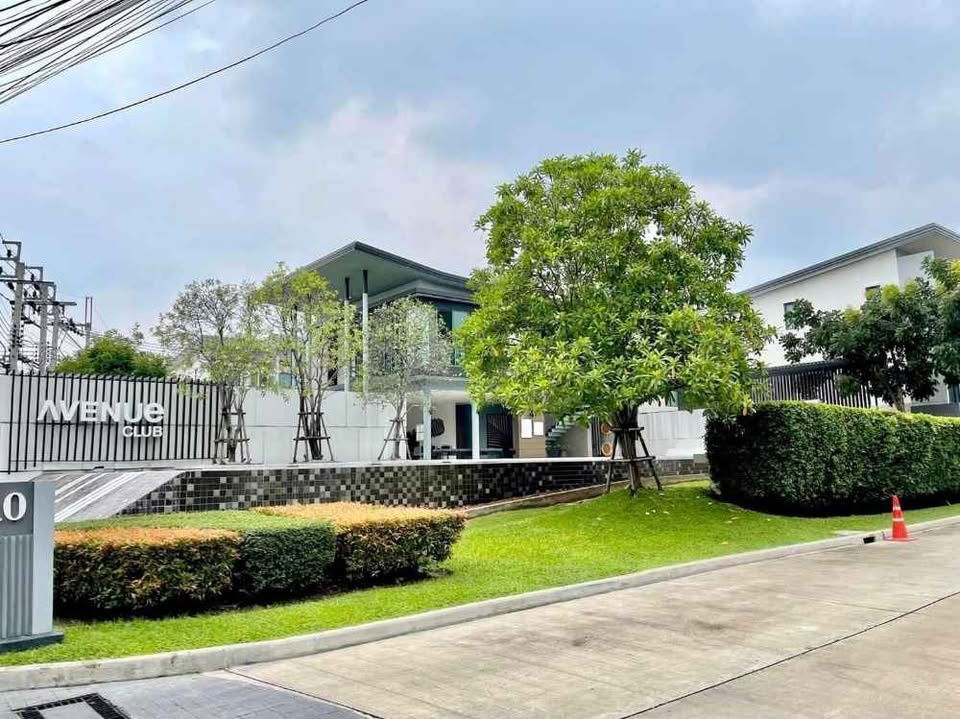 รูป ให้เช่าทาวน์โฮม3 ชั้น หมู่บ้าน ทาวน์อเวนิวเมิร์จ รัตนาธิเบศร์ หลังมุม ใกล้Central Westgate ห่างรถไฟฟ้า MRT สามแยกบางใหญ่700เมตร - รูปที่ 14/14