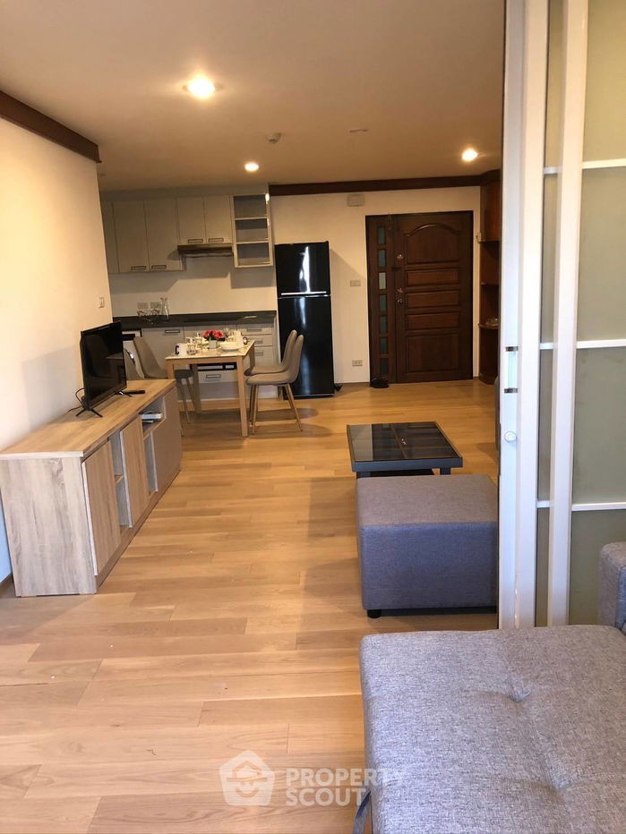 picture 1-BR Condo at Supalai Place Sukhumvit 39 near BTS Phrom Phong (ID 1645736) - 7/13