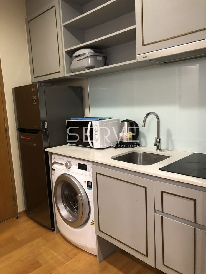 รูป Studio Unit, Close to BTS Surasak / Good View & Fully Fur.-Noble Revo Silom - รูปที่ 2/10
