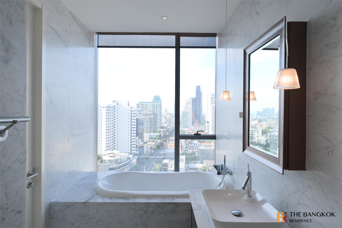picture Khun by Yoo Luxuriously Elevated Unit - 1/10