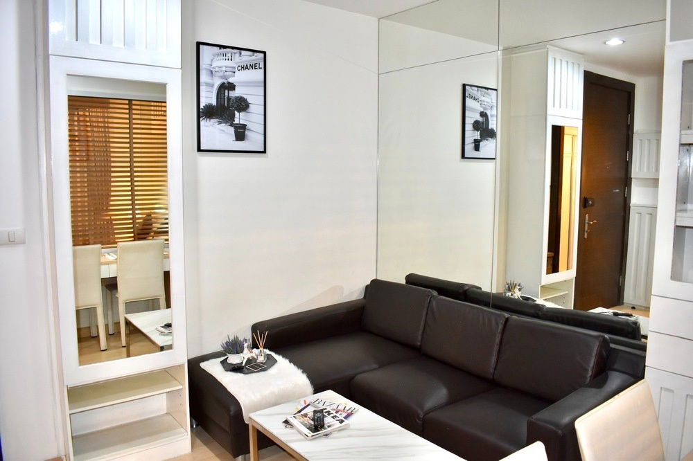 picture 🔥 Sale with tenant !!🔥 Code C20231100483..........Rhythm Ratchada, 1 bedroom, 1 bathroom, North Facing, furnished, SELL AT LOSS!!📣📣 - 2/10