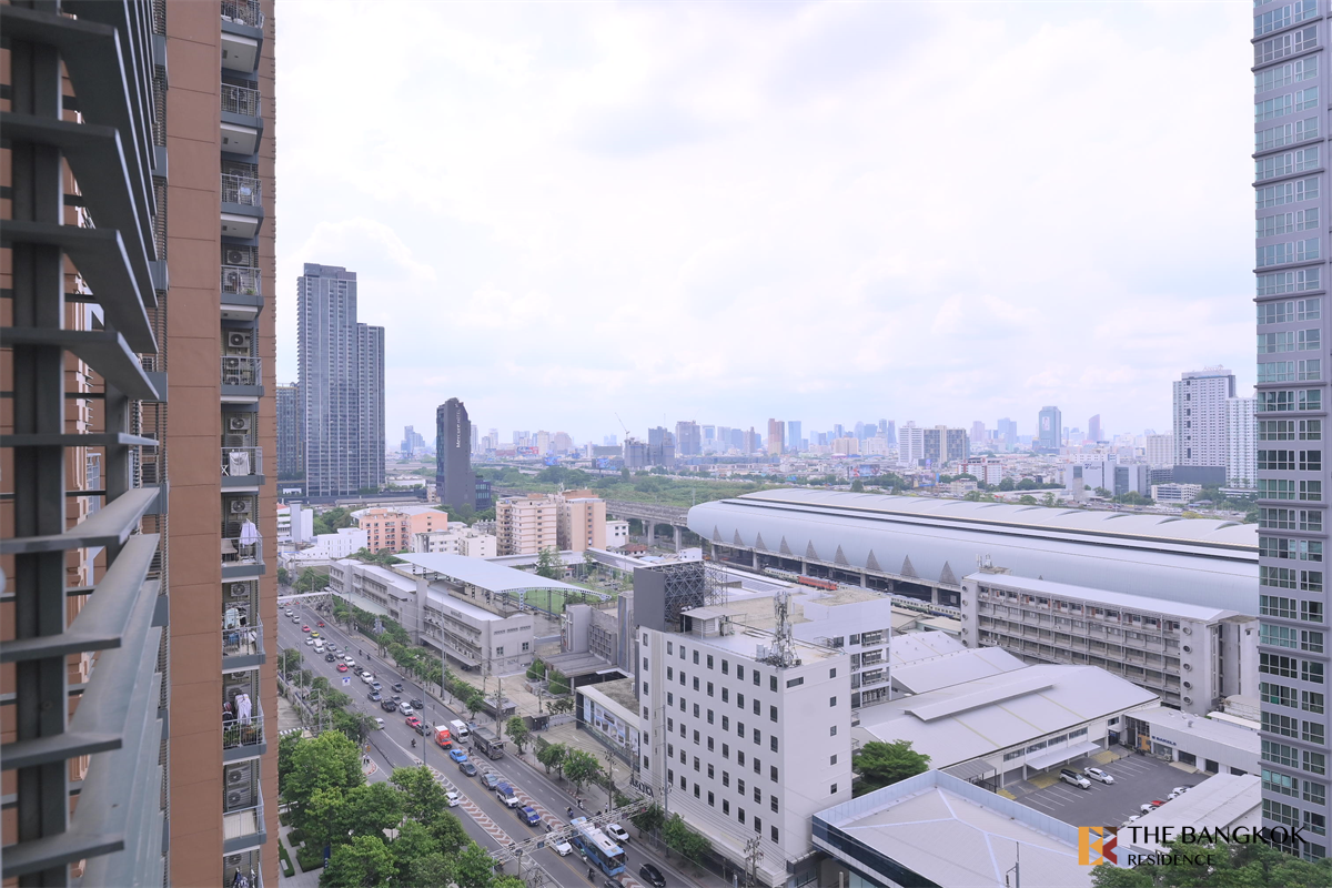picture Villa Asoke Ultimate Luxury Lifestyle with Convenience near MRT Phetchaburi Station - 2/10