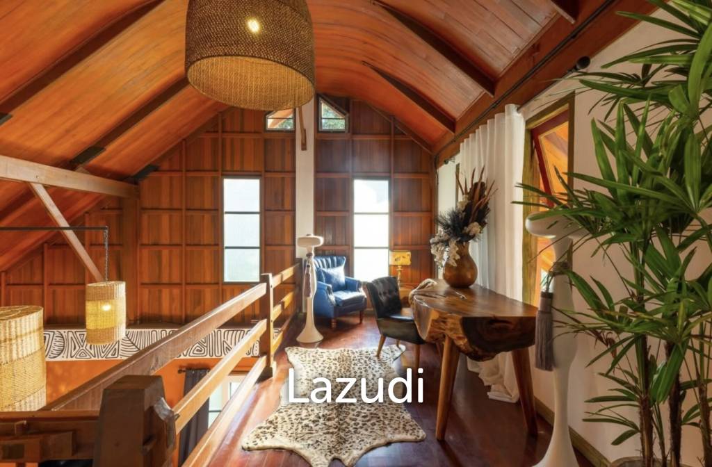 รูป Renovated 700 m² Residence on 1,600 m² of Land – Elegance, Tranquility, Swimming Pool - รูปที่ 11/20