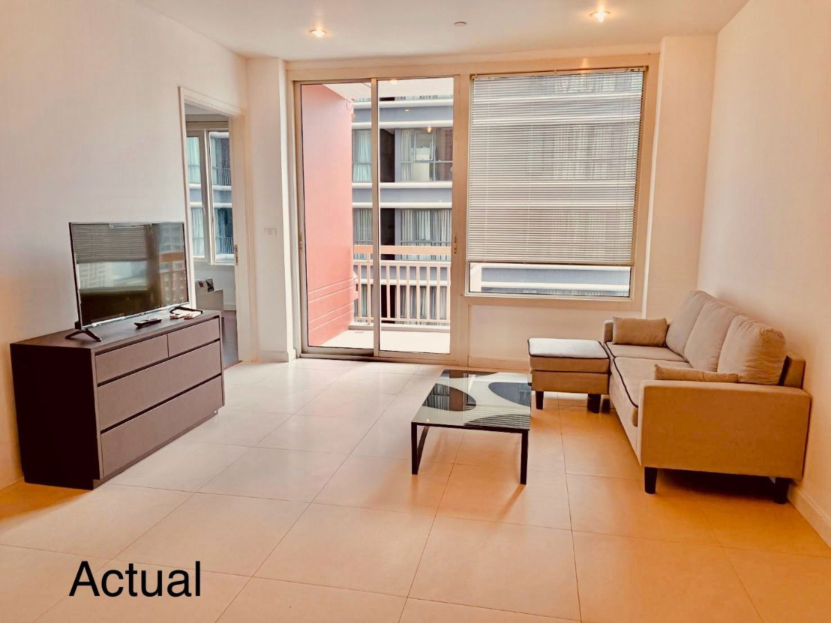 picture Manhattan Chidlom for sale 6.8mb. Pet friendly.  - 13/13