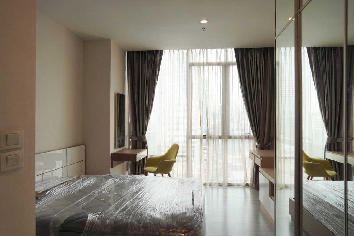 picture P-124136 Condo for sell The Room BTS Wongwian Yai fully furnished. - 1/21