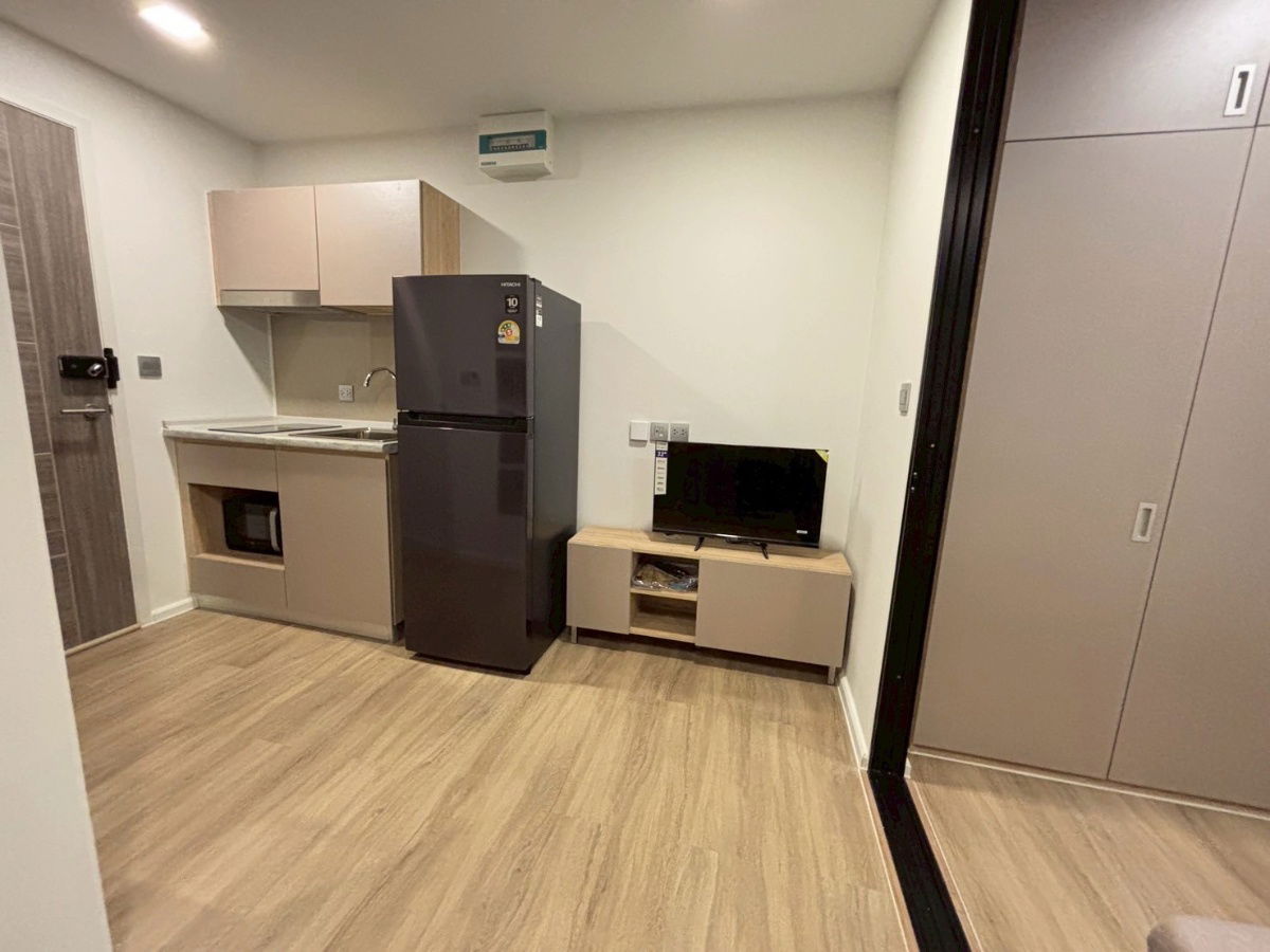 picture Atmos Ratchada – Modern Condo near MRT Huai Khwang, Only 14,000 THB/Month - 9/11