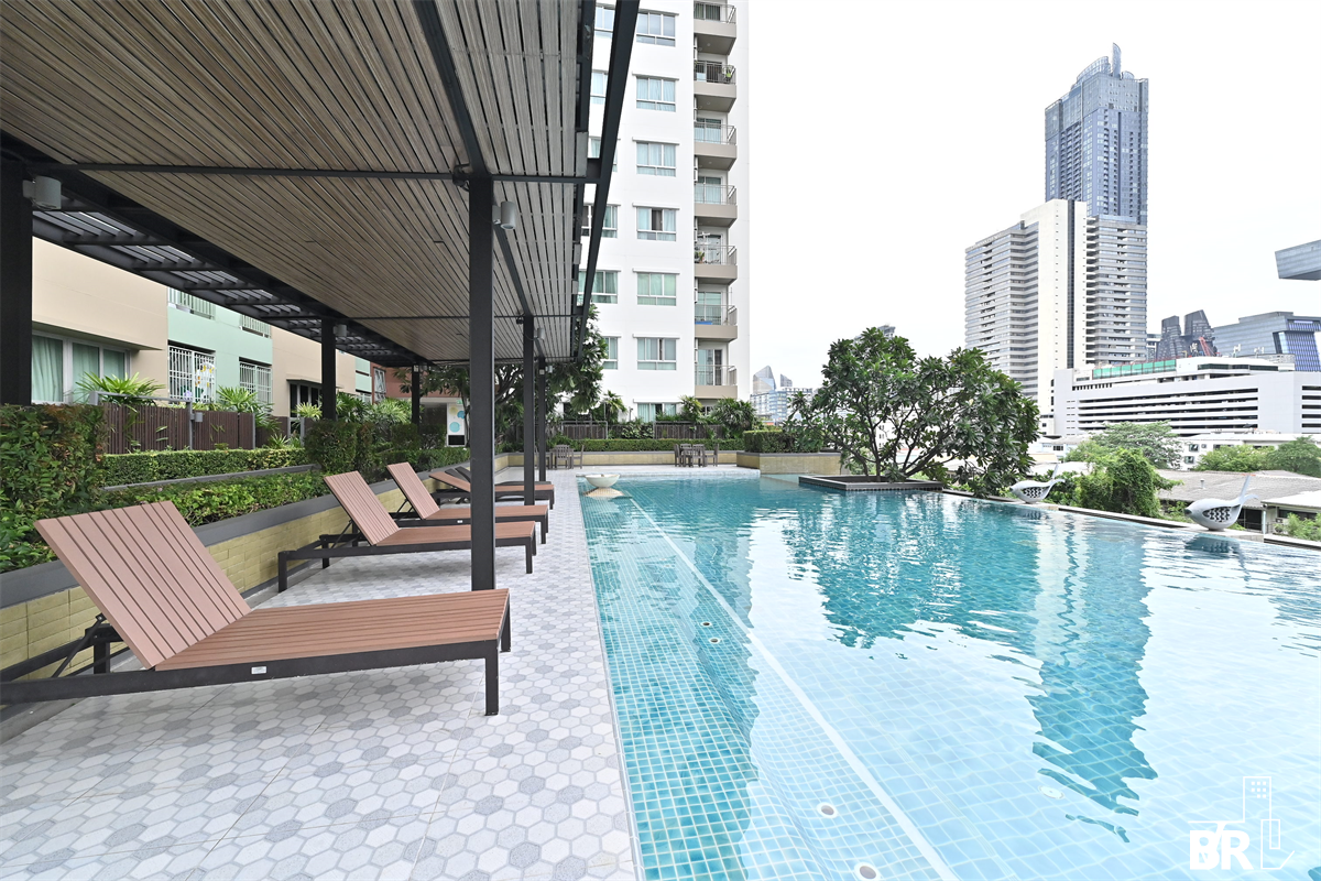 รูป ลุมพินี เพลส พระราม 9-รัชดา สะดวกสบายกับไลฟ์สไตล์สุด Luxury - รูปที่ 1/9