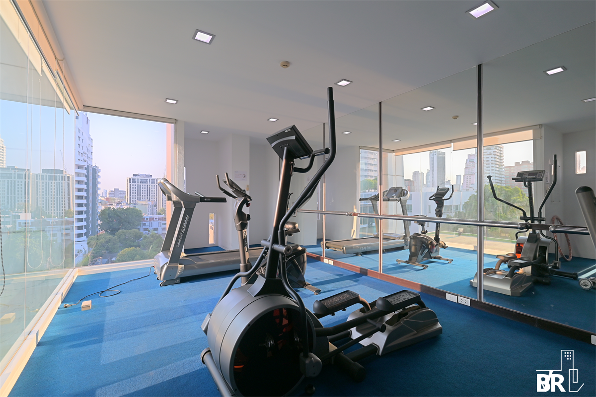 picture The Alcove Sukhumvit 49  Condo in CBD, Below Market Price - 5/9