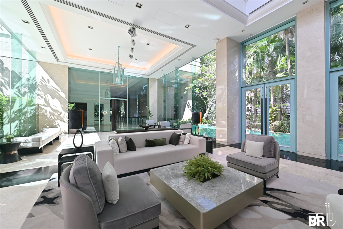 picture Luxury Unit, Ready for You Without the Wait The Park Chidlom near BTS Chit Lom - 8/9