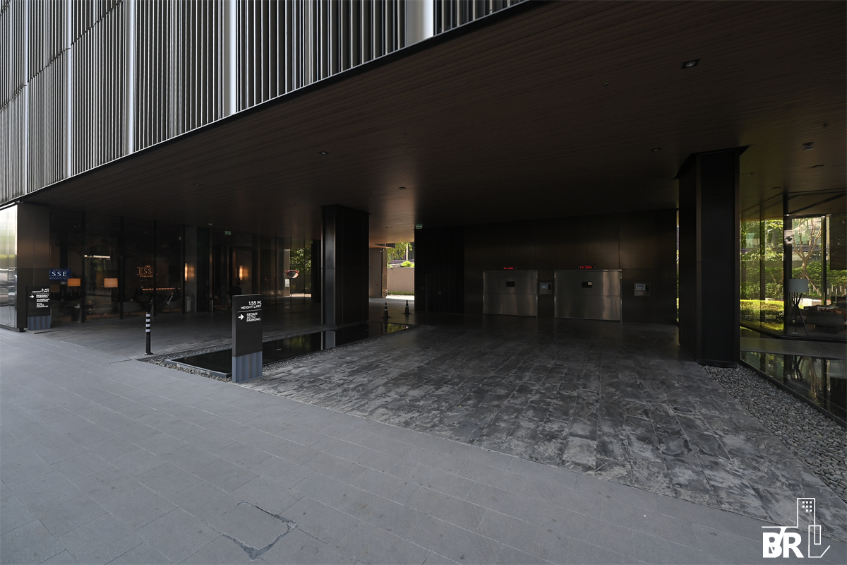 picture The Esse Sukhumvit 36  The Privilege of Luxury in an Economic Hub Location - 3/9