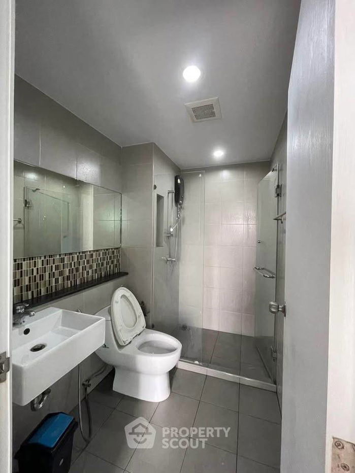 picture 1-BR Condo at Hallmark Chaengwattana in Pak Kret (ID 2209278) - 7/8
