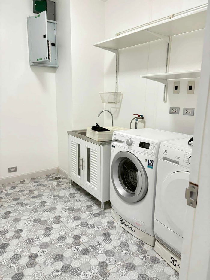 picture LTH12808 - Condo for rent at Moon Tower Size 202 sqm. 2 beds 3 baths Near BTS Thonglor Station ONLY 65K/Month - 2/7