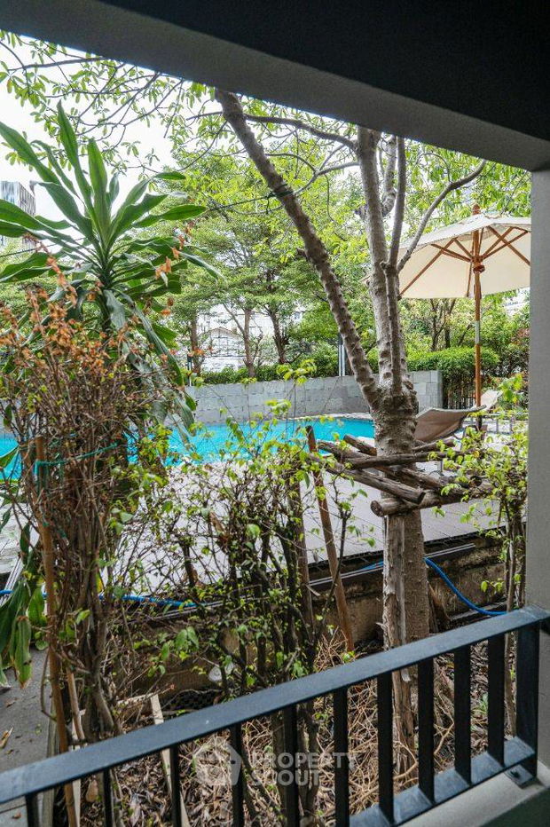picture 2-BR Condo at The Seed Musee Sukhumvit 26 near BTS Phrom Phong (ID 1573887) - 26/44