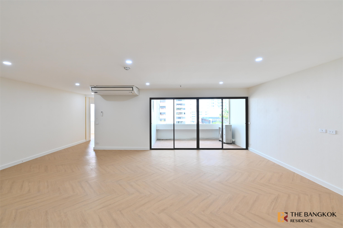 picture Prestige Tower near MRT Sukhumvit Station Live the Luxury Style in a High-potential Location - 8/10