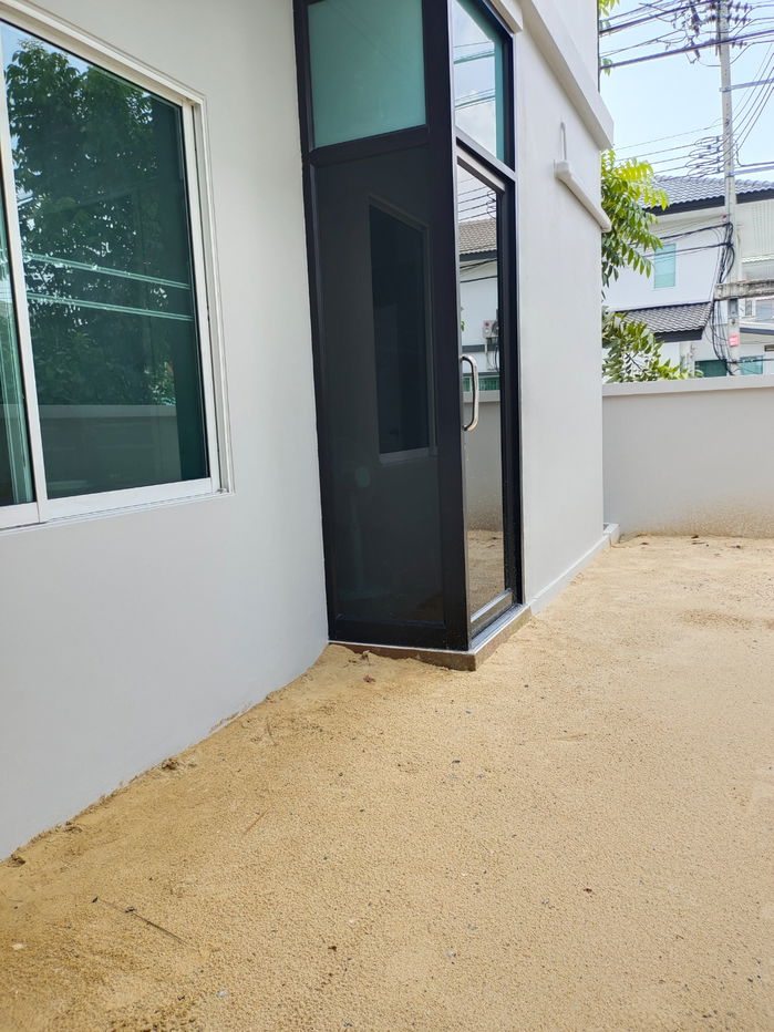 picture [For Sale] Single detached house, corner house, Groove Ville Bangna project, km. 10, near Mega Bangna, expressway and community area. - 22/32