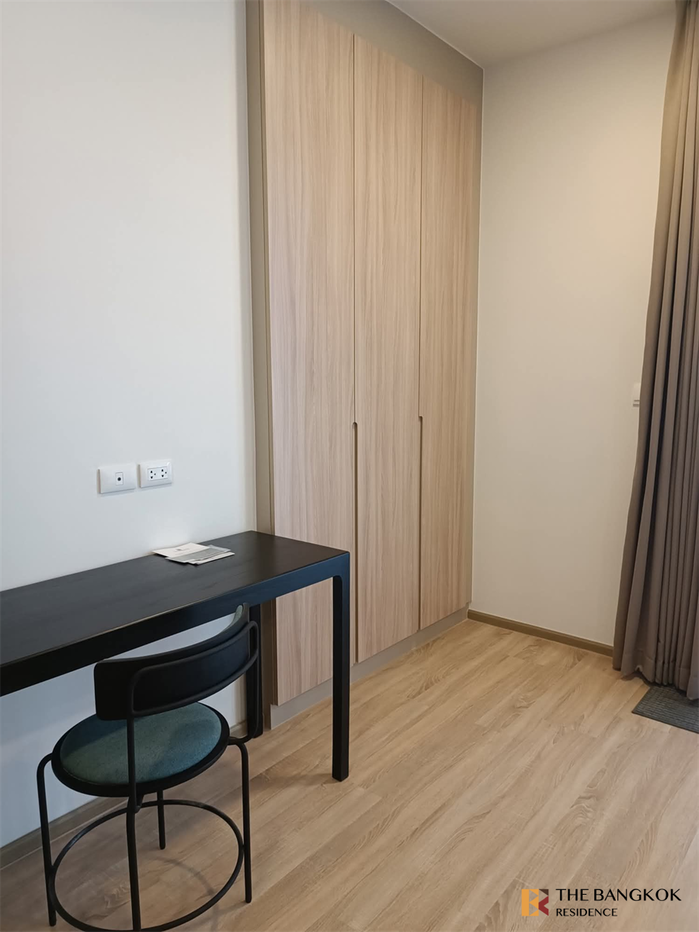 picture Luxury Condo Ready to Move-in at the Best Location XT Phayathai near Airport Rail Link Phaya Thai Station - 1/9