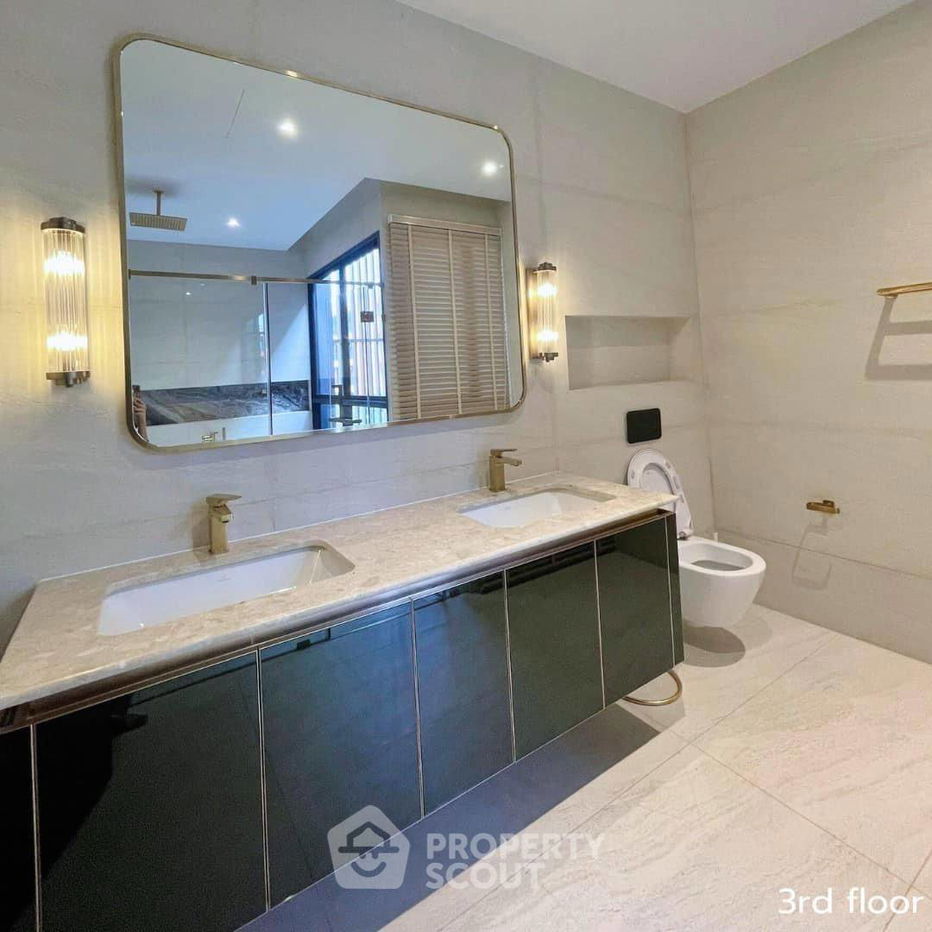 รูป บ้าน 4-ห้องนอน ที่ บูก้าน กรุงเทพกรีฑา ใน หัวหมาก (ID 1788515) - รูปที่ 30/34