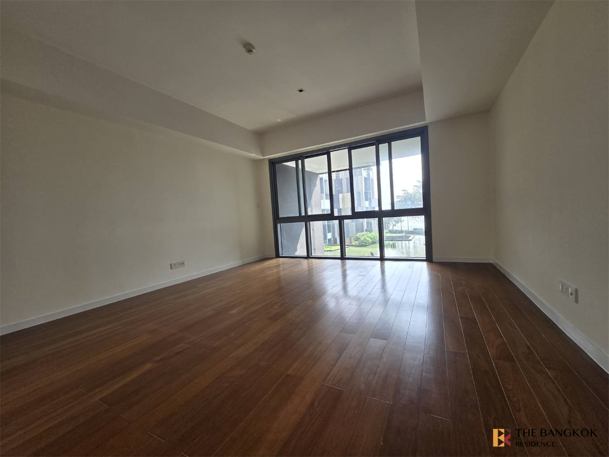 picture The Pano Luxury Unit, Ready for You Without the Wait - 8/10