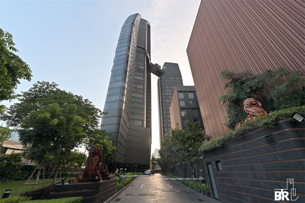 picture Luxury Condo in Central City Location IDEO Q Sukhumvit 36 near BTS Thong Lo - 5/9