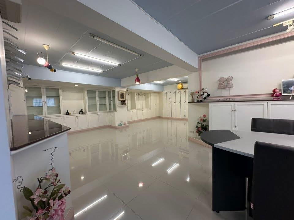 picture 💥CP-8228💥OFFICE for rent near BTS Phra Khanong / BTS On Nut 👉Add Line @expertcondo - 5/9