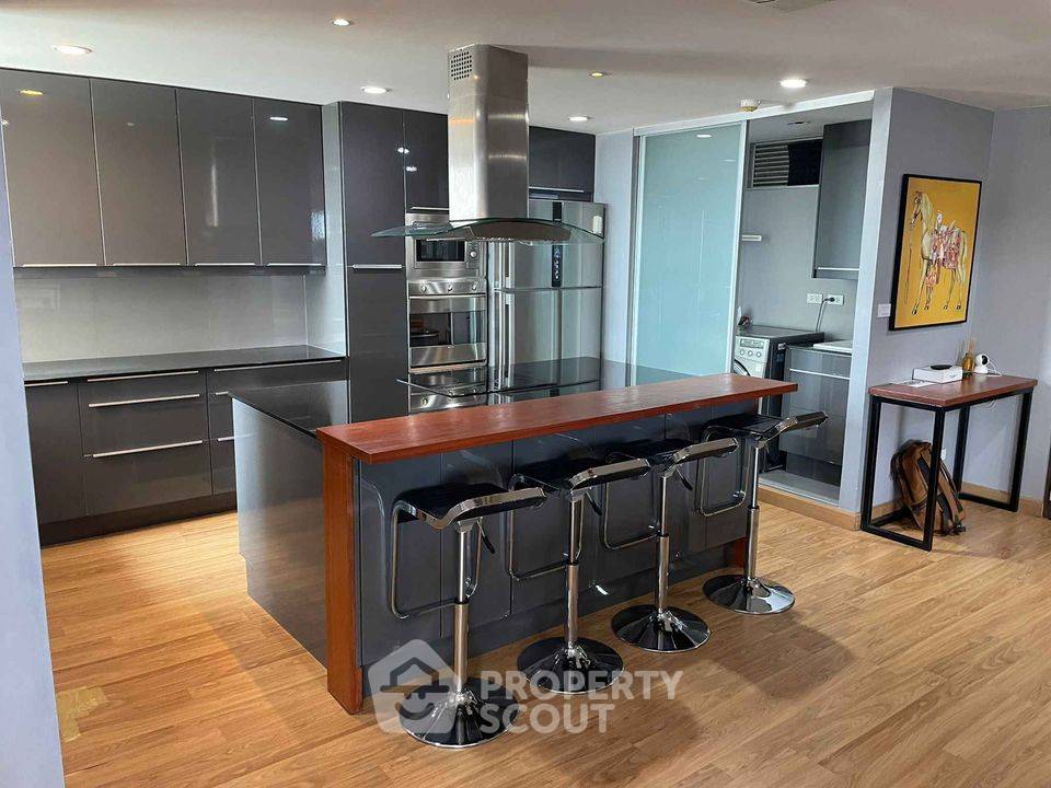 picture 4-BR Condo at Tai Ping Towers Sukhumvit 63 near ARL Ramkhamhaeng (ID 935139) - 5/10