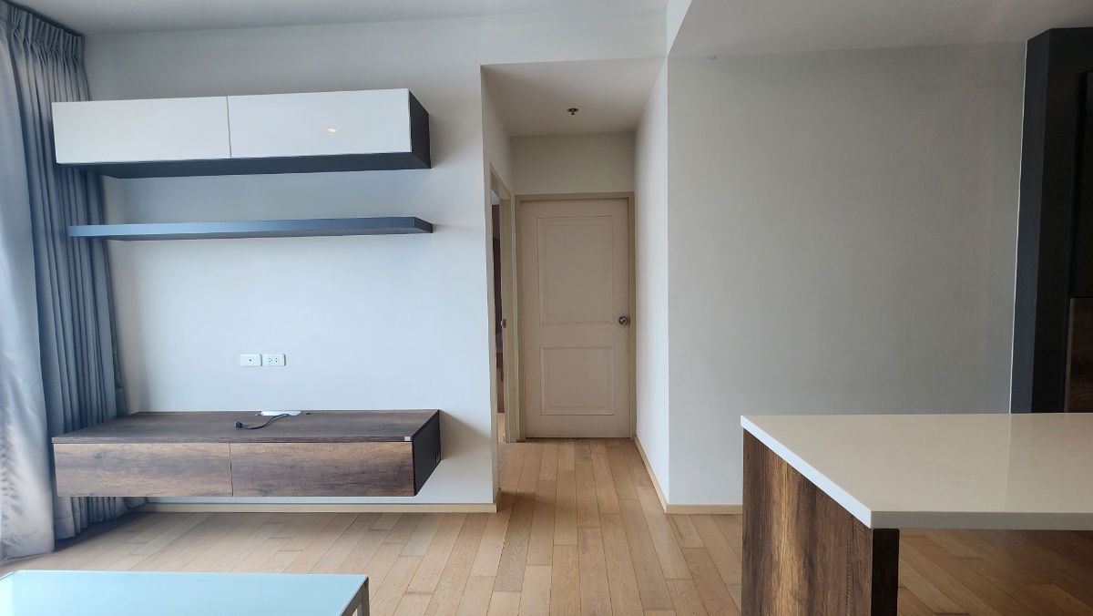 picture Noble Reform | 2 Bedrooms Corner unit for rent Nice Furnished with Good Location Aree - 8/14