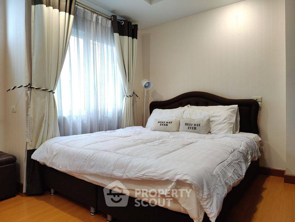picture 1-BR Condo at Happy Condo Ratchada 18 near MRT Huai Khwang (ID 731259) - 6/10