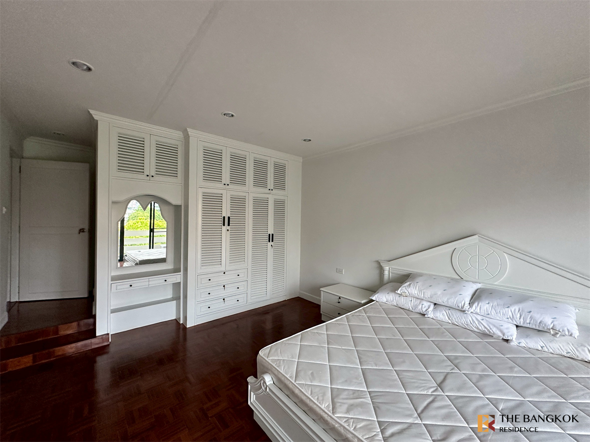picture Luxury Unit, Ready for You Without the Wait The Heritage - 3/10