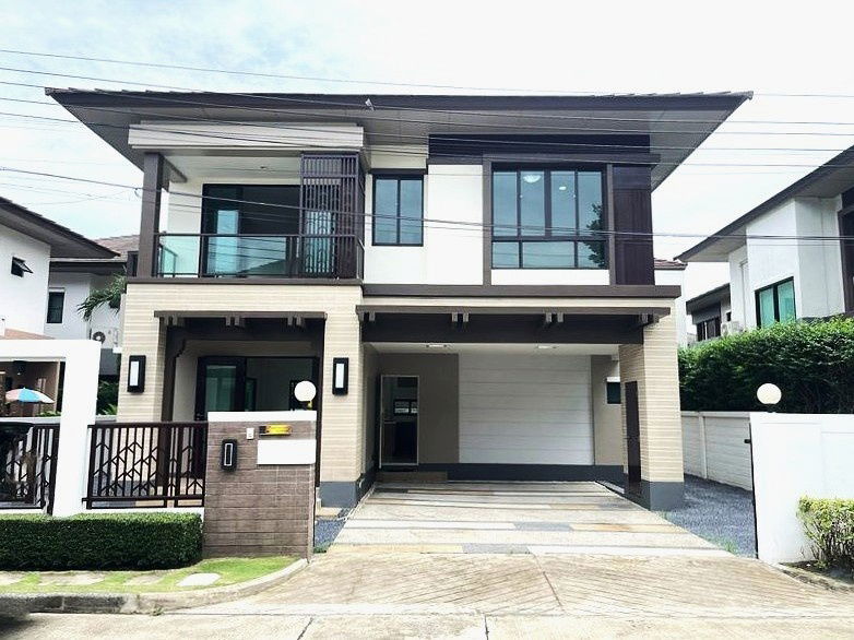 picture Best Deal! 2-Storey House at Setthasiri Watcharaphon – 54.6 sq.w. - 15/15