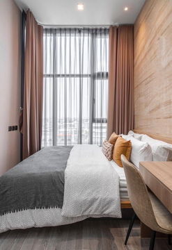 ให้เช่า The Line 101 ขนาด 28 ตรม. 1 bed room ชั้น 7 เพดานสูง 3.4 เมตร