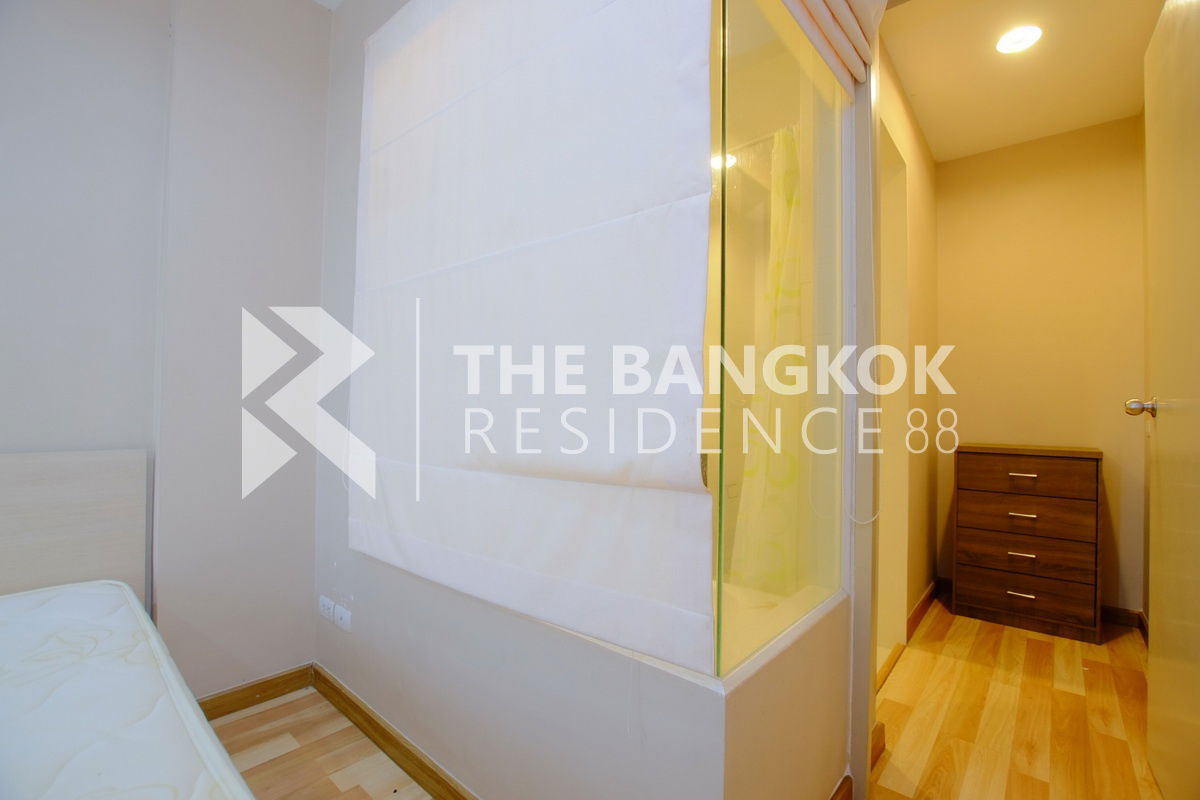 picture Ideo Huaikwang - Best price 3.3 MB , 1B1B size 35 sqm, prime area near Mrt ( Line ID: real_realestate or phone: 0842824246)  - 11/13