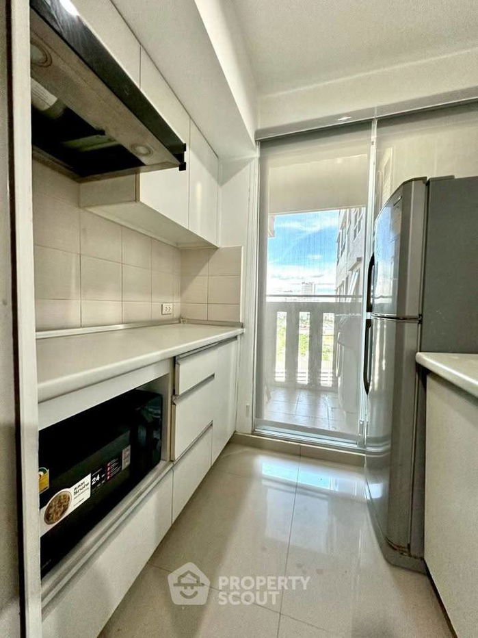 รูป คอนโด 1-ห้องนอน ที่ คอนโด ลุมพินี เพลส พระราม 9 – รัชดา ใกล้ MRT พระราม 9 (ID 2209533) - รูปที่ 9/14