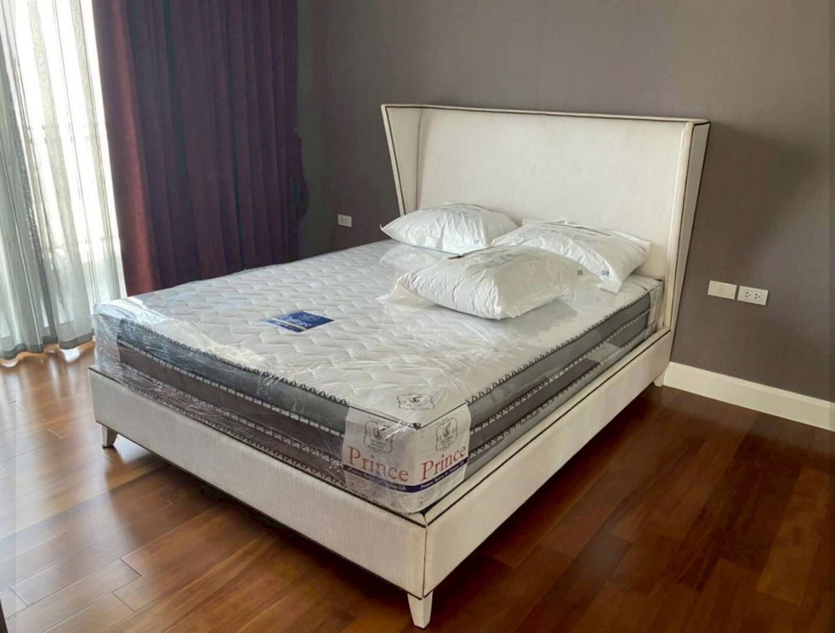 รูป LTH12804 - Condo for rent คอนโด ให้เช่า  คิว หลังสวน Size 160 sqm. 3 beds 4 baths Near BTS Chidlom Station ONLY 120K/Month - รูปที่ 5/10