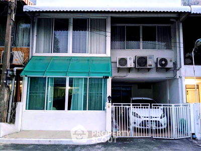 ทาวน์โฮม BTS พหลโยธิน 24 : ทาวน์เฮาท์ 3-ห้องนอน ใกล้ BTS ห้าแยกลาดพร้าว (ID 2035788)