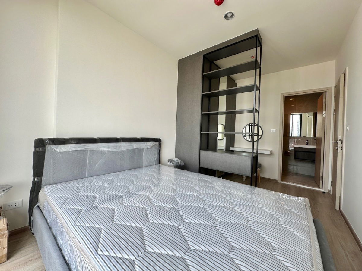 picture Nue District R9 MRT Rama 9 Bran New 2bedrooms (2 Queen beds) 2bathrooms take Clear view - 8/12