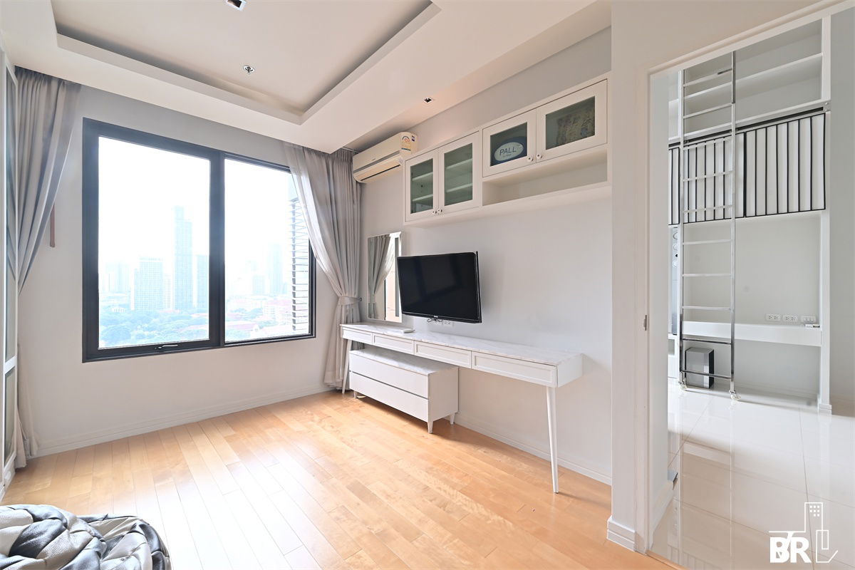 picture VillaAsoke - Rent 50,000 bath / month, 2B2B Duplex size 91 sqm, available ( Line ID: real_realestate or phone: 0842824246)  - 4/15
