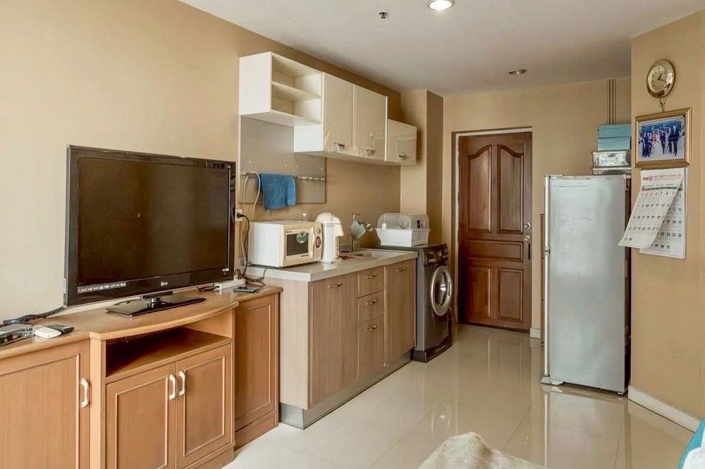 picture 🔥 For Sale !!🔥 Code C20250700016..........Baan Pathumwan, 2 bedroom, 1 bathroom, North Facing, high floor 21++, furnished, Special Deal!!📣📣 - 2/8