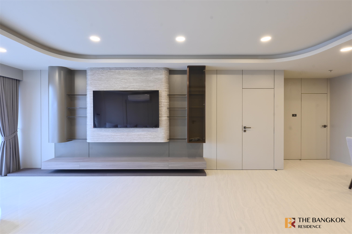 picture Crystal Garden  Luxury Unit, Ready for You Without the Wait - 10/10