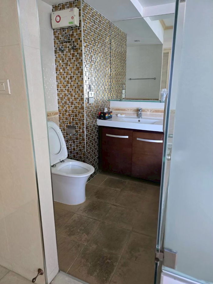 picture ITF Silom Palace - 2 BR for rent with furniture and appliances - 35,000 THB - 3/10