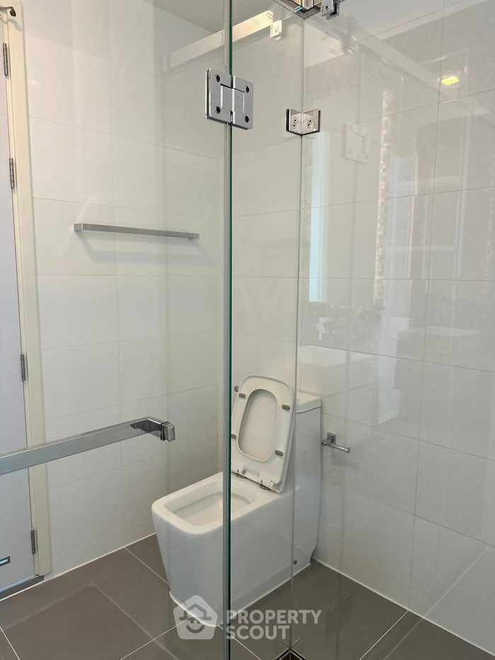picture 1-BR Condo at The Room Sukhumvit 21 near MRT Sukhumvit (ID 2207496) - 11/19