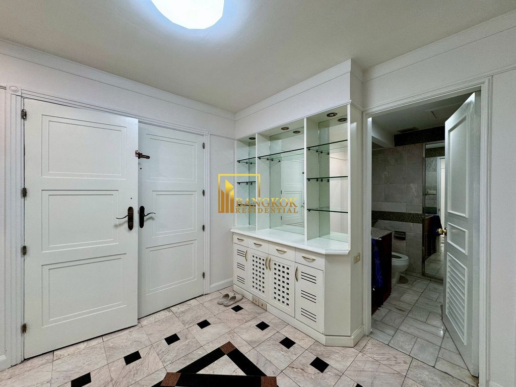 รูป President Park - Very Spacious 3 Bed Condo in Phrom Phong - BR18219CD - รูปที่ 7/43
