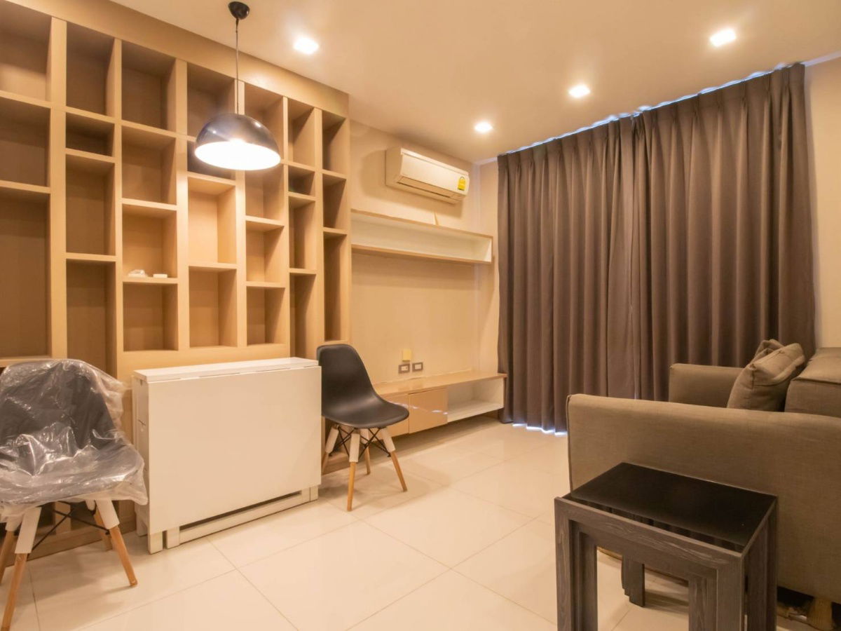 picture Condo for Sale: The ACE Ekamai  Size: 32 sq.m. | 2nd Floor | Corner unit - 4/8