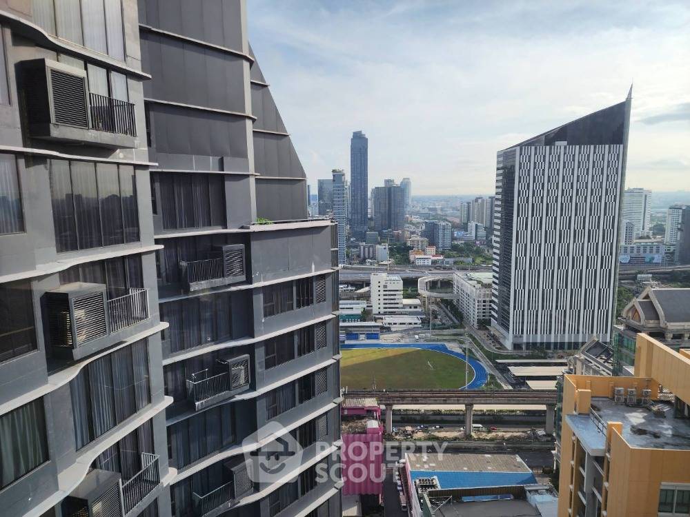 picture 2-BR Condo at Ideo Mobi Asoke near MRT Phetchaburi (ID 1429940) - 4/58