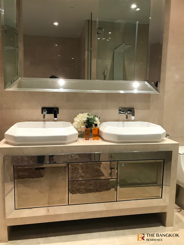 รูป สะดวกสบายกับไลฟ์สไตล์สุด Luxury มาร์ค สุขุมวิท ใกล้ BTS สถานีพร้อมพงษ์ - รูปที่ 1/10
