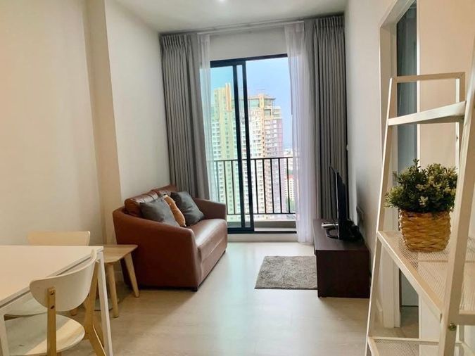 *** ให้เช่าคอนโด : นิช ไพรด์ ทองหล่อ-เพชรบุรี ชั้นสูง เฟอร์ครบ วิวไม่บล็อค (The Niche Pride Thonglor-Phetchaburi) ***