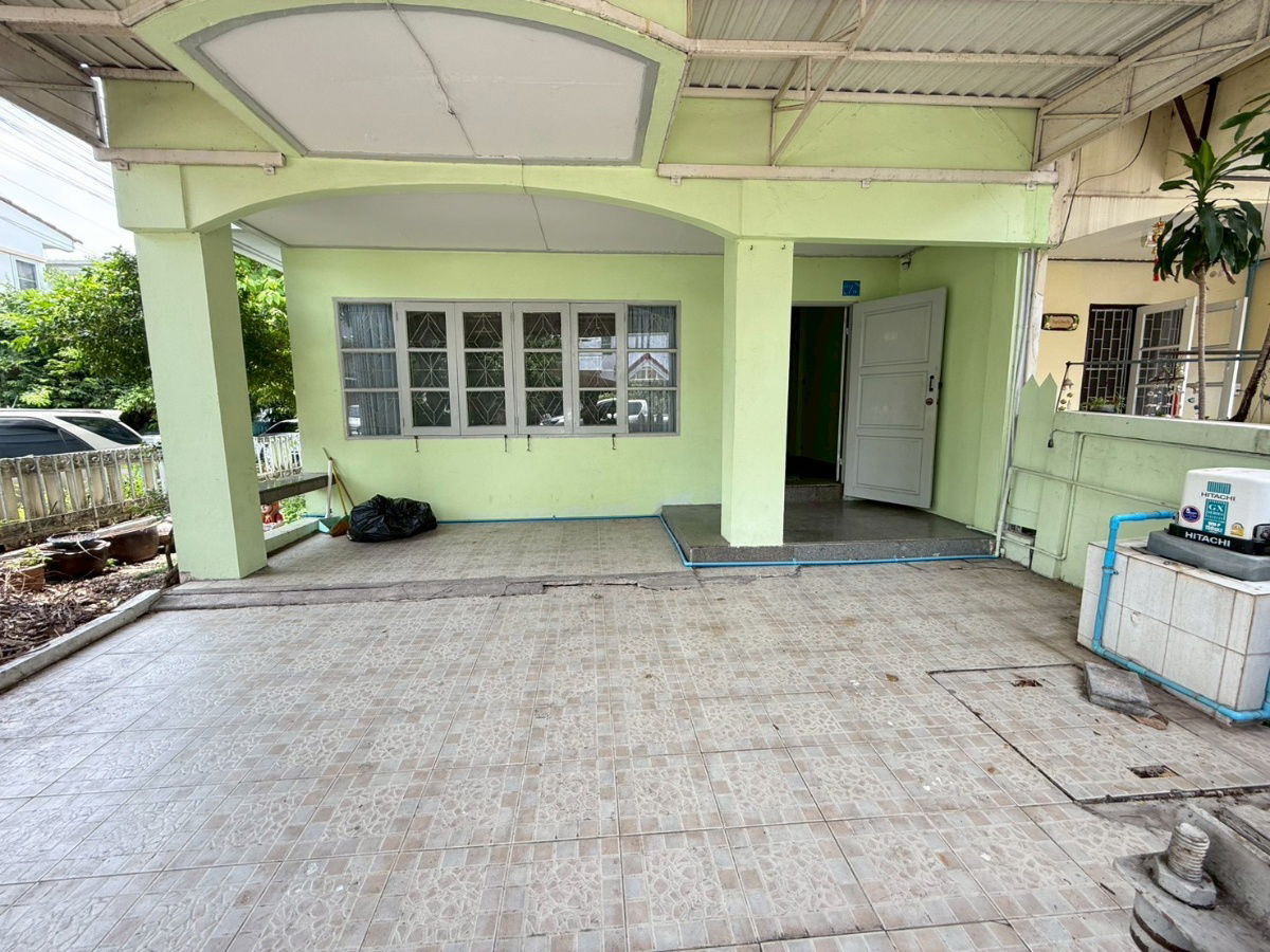รูป 🏡 ทาวน์เฮาส์ห้องมุมหลังใหญ่ พร้อมสวนเล็กๆ ข้างบ้าน – ซ.ร่วมมิตรพัฒนา ใกล้ห้าแยกวัชรพล - รูปที่ 6/14